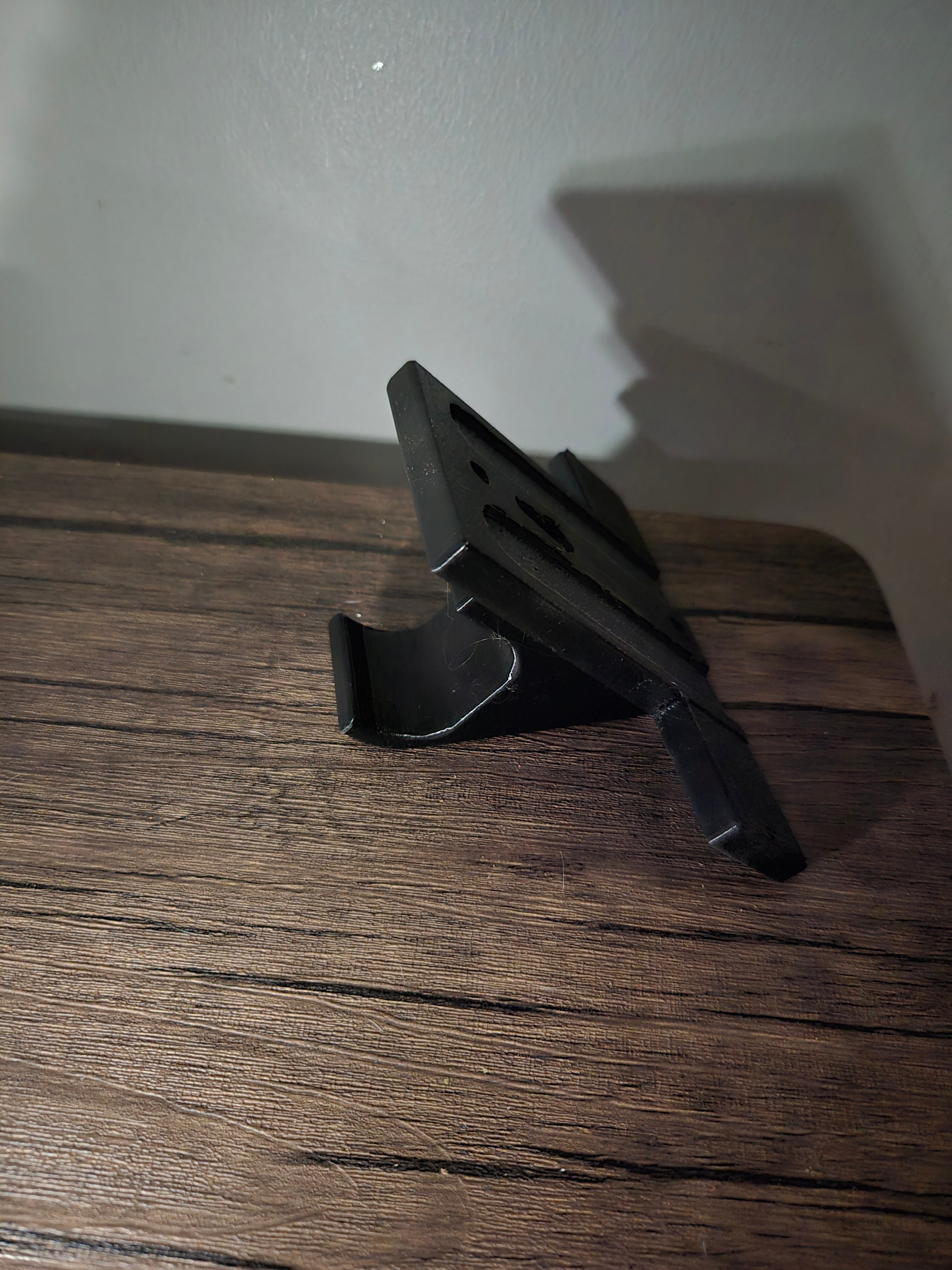 Light gear hook